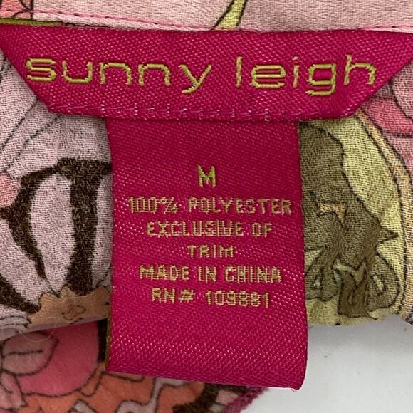 SUNNY Leigh Sleeveless Ruffle Floral Blouse Medium - Picture 8 of 8